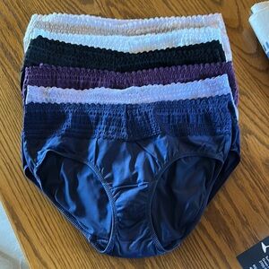 Women’s Warners Multi-Color Underwear set of 16 pair